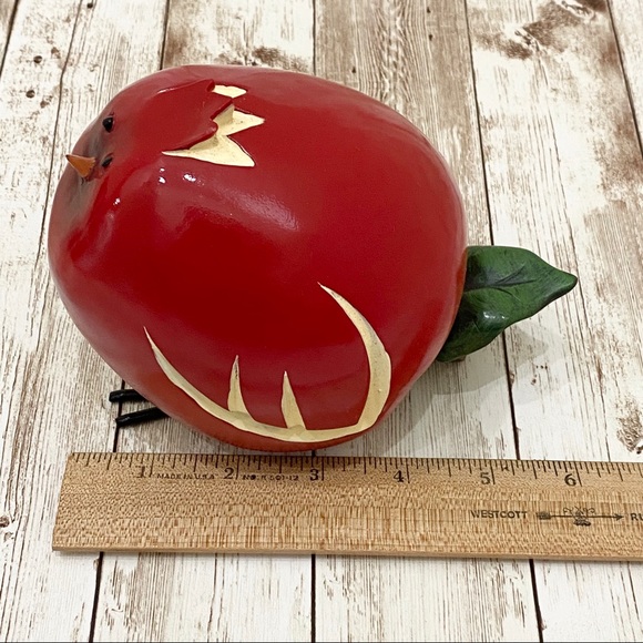 Adorable Red Apple Bird Figurine Decor - Picture 9 of 12